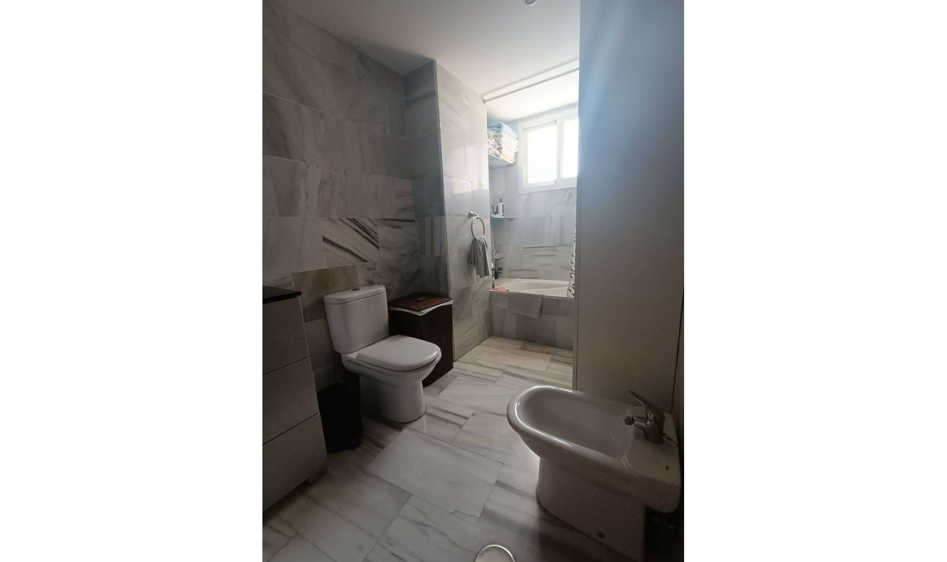 Resale - Apartment -
Mijas
