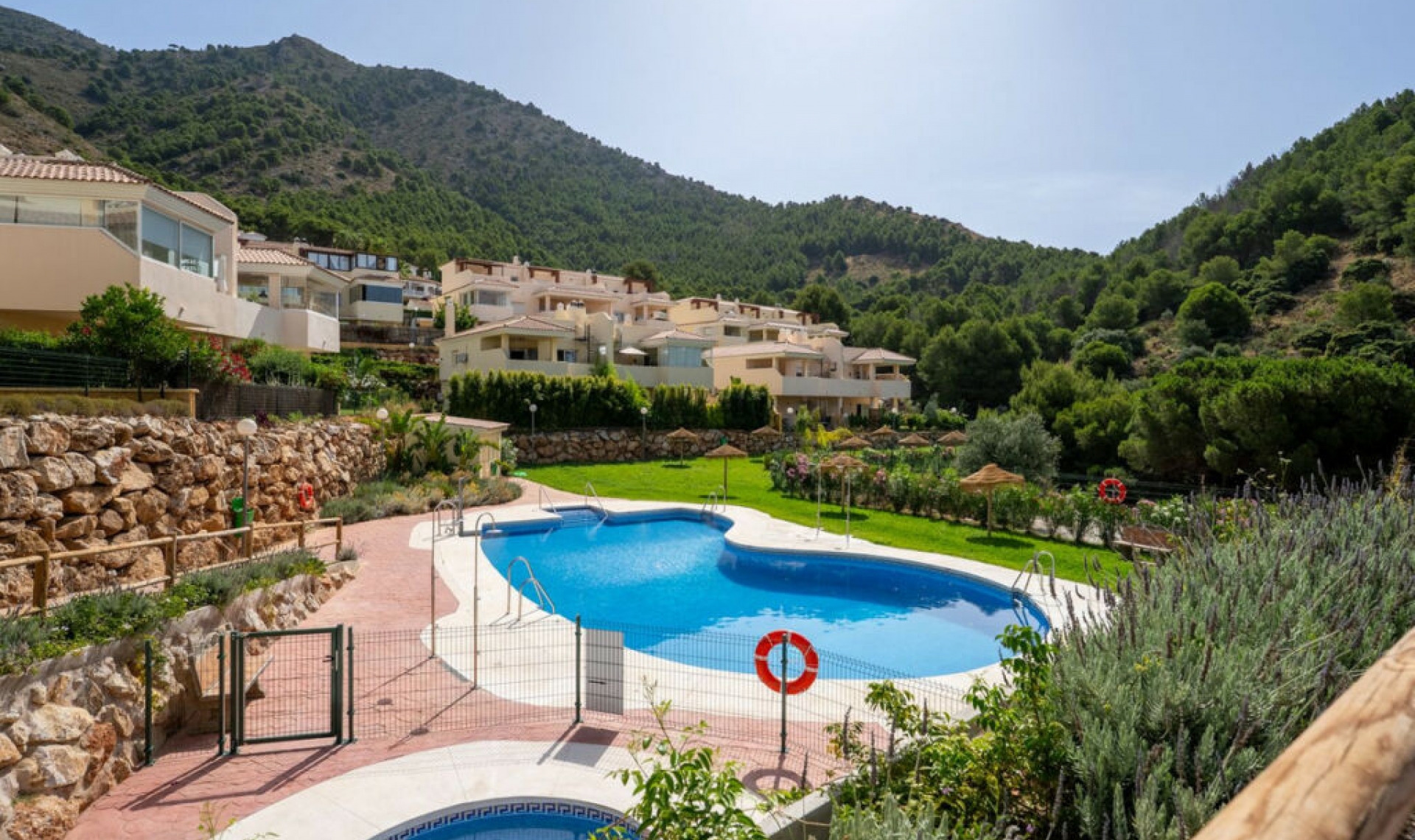 Resale - Apartment -
Mijas