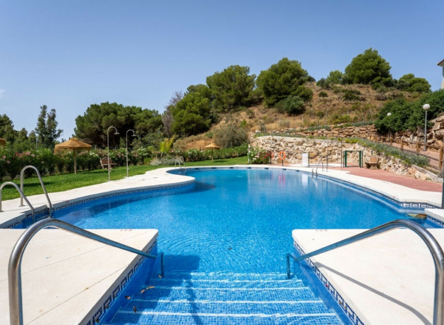 Resale - Apartment -
Mijas