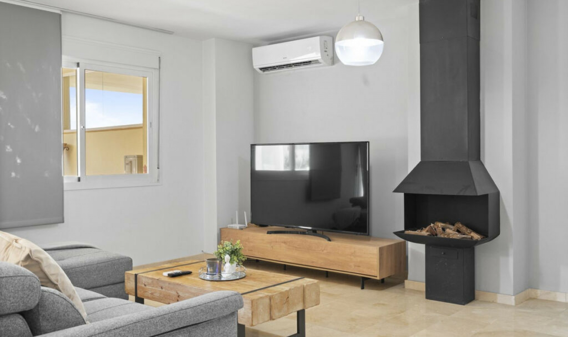 Resale - Apartment -
Mijas