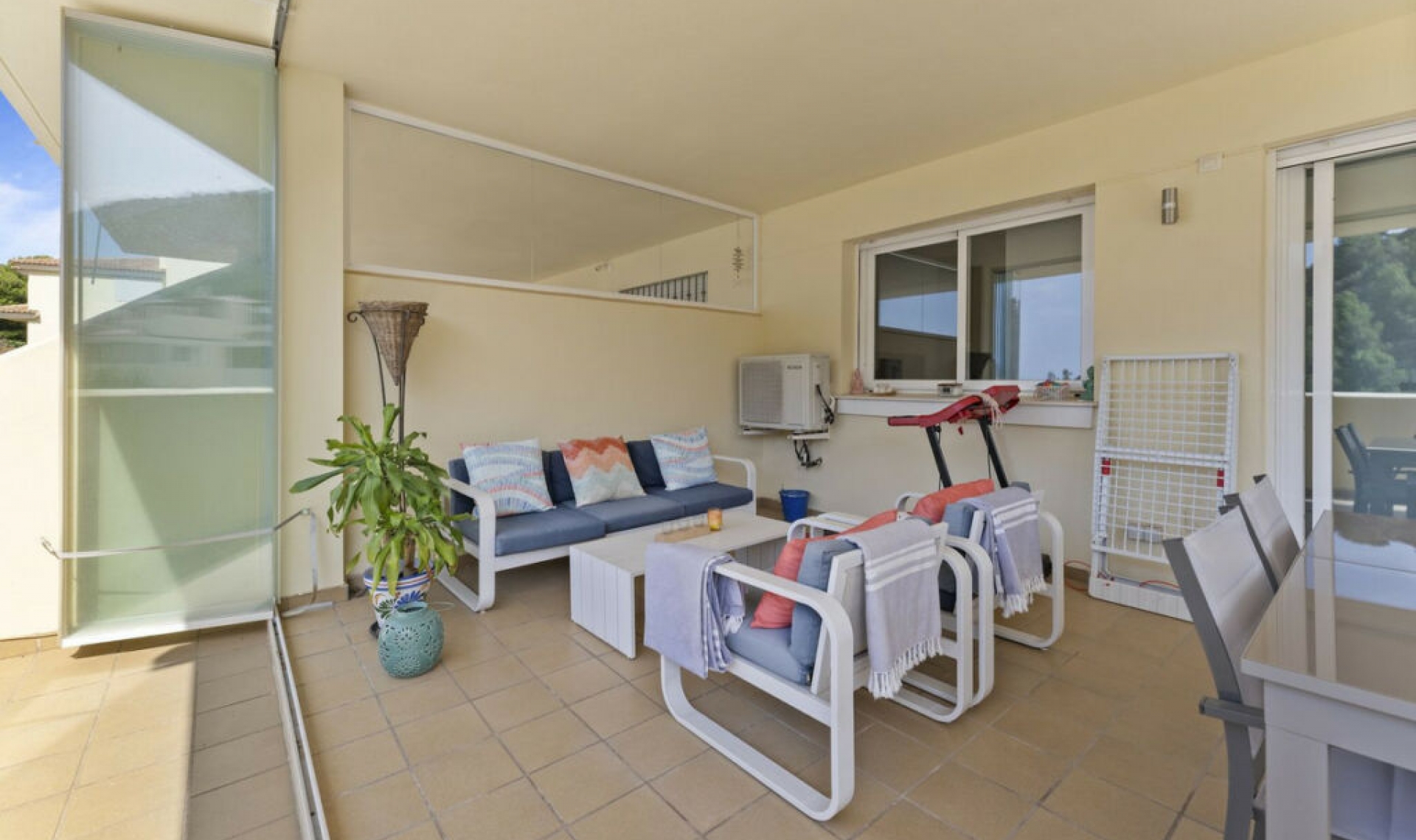 Resale - Apartment -
Mijas