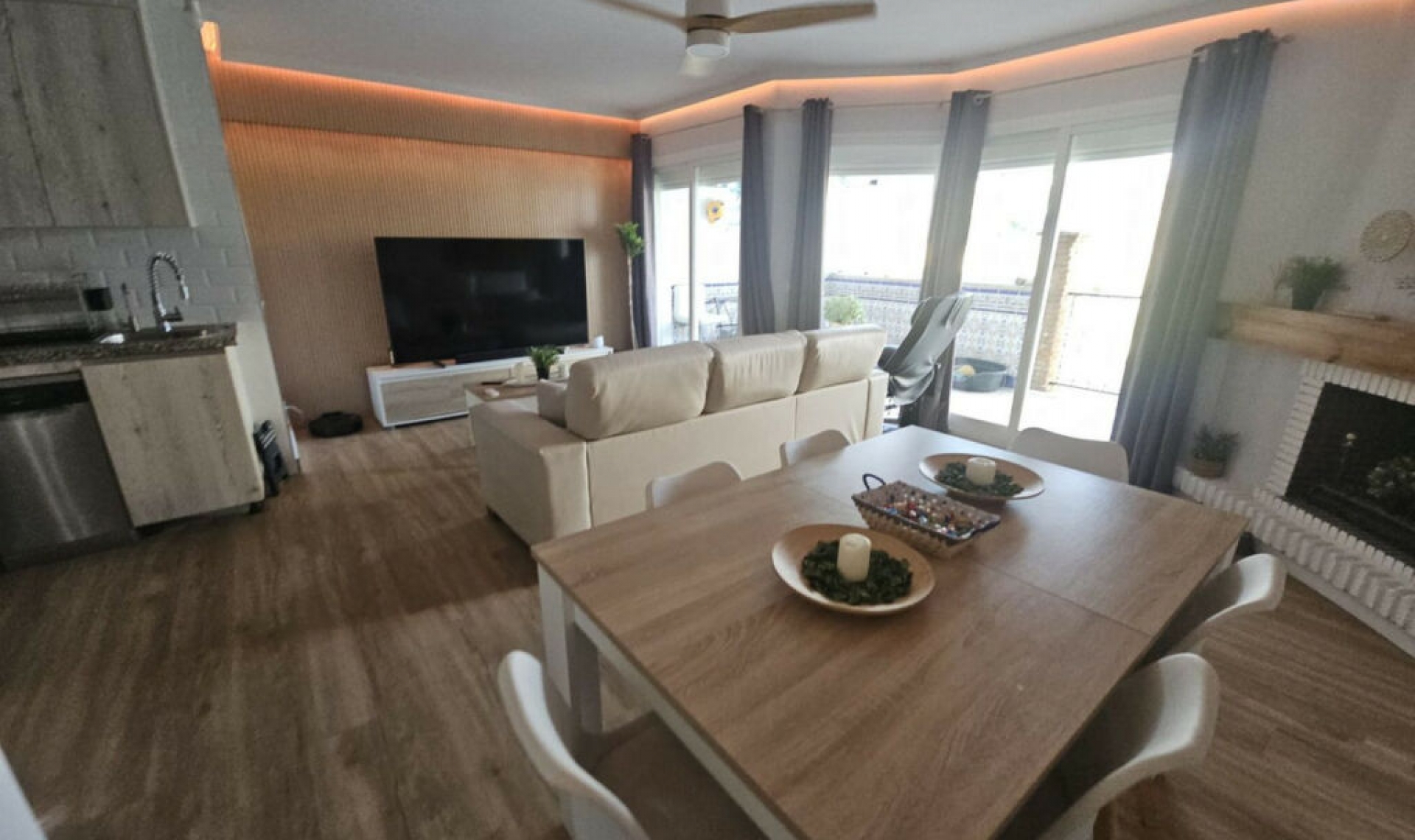Resale - Apartment -
Mijas
