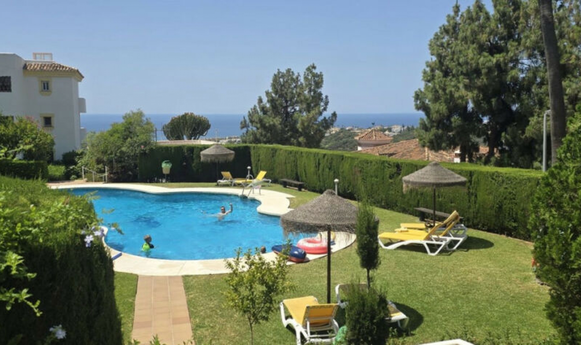 Resale - Apartment -
Mijas