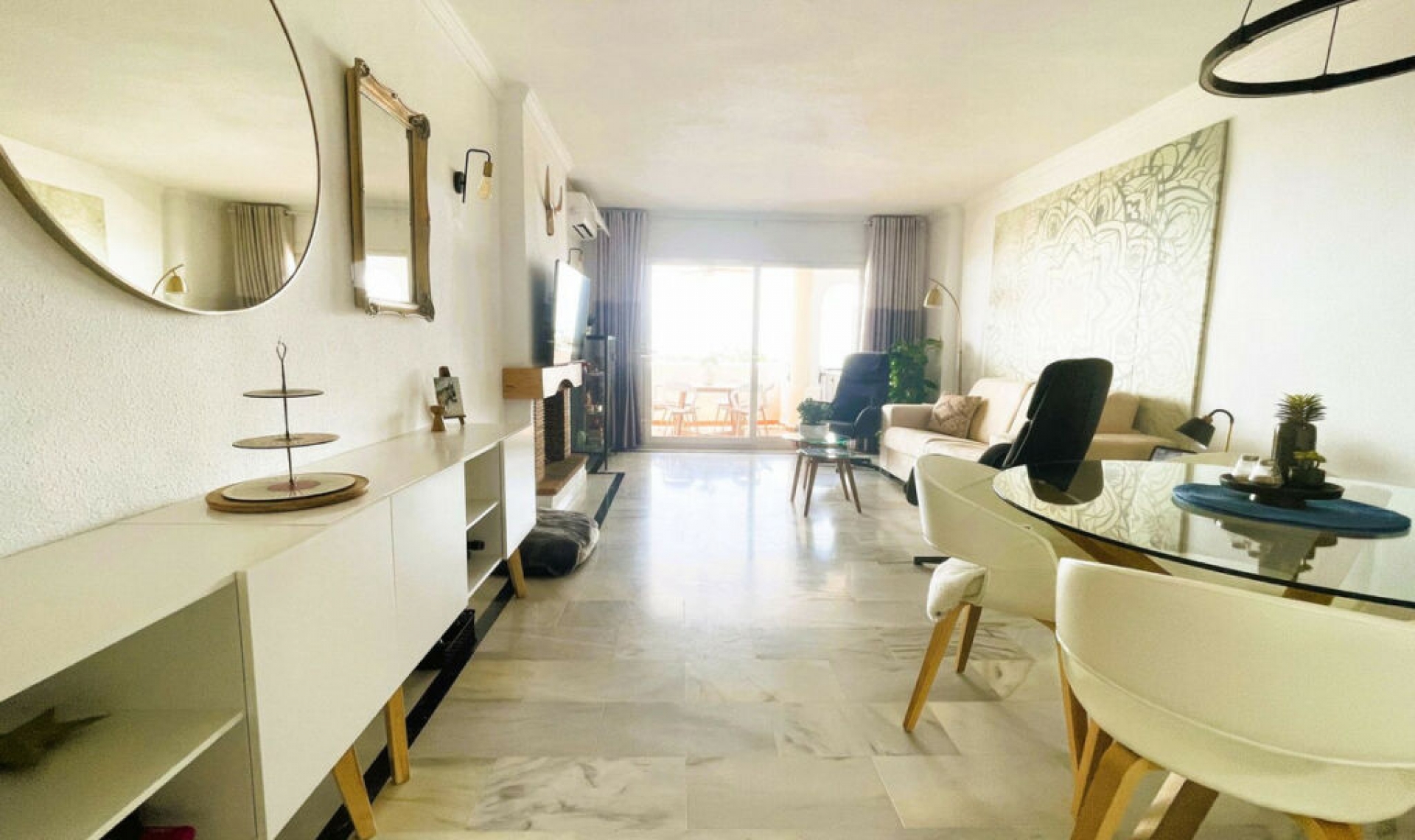 Resale - Apartment -
Mijas