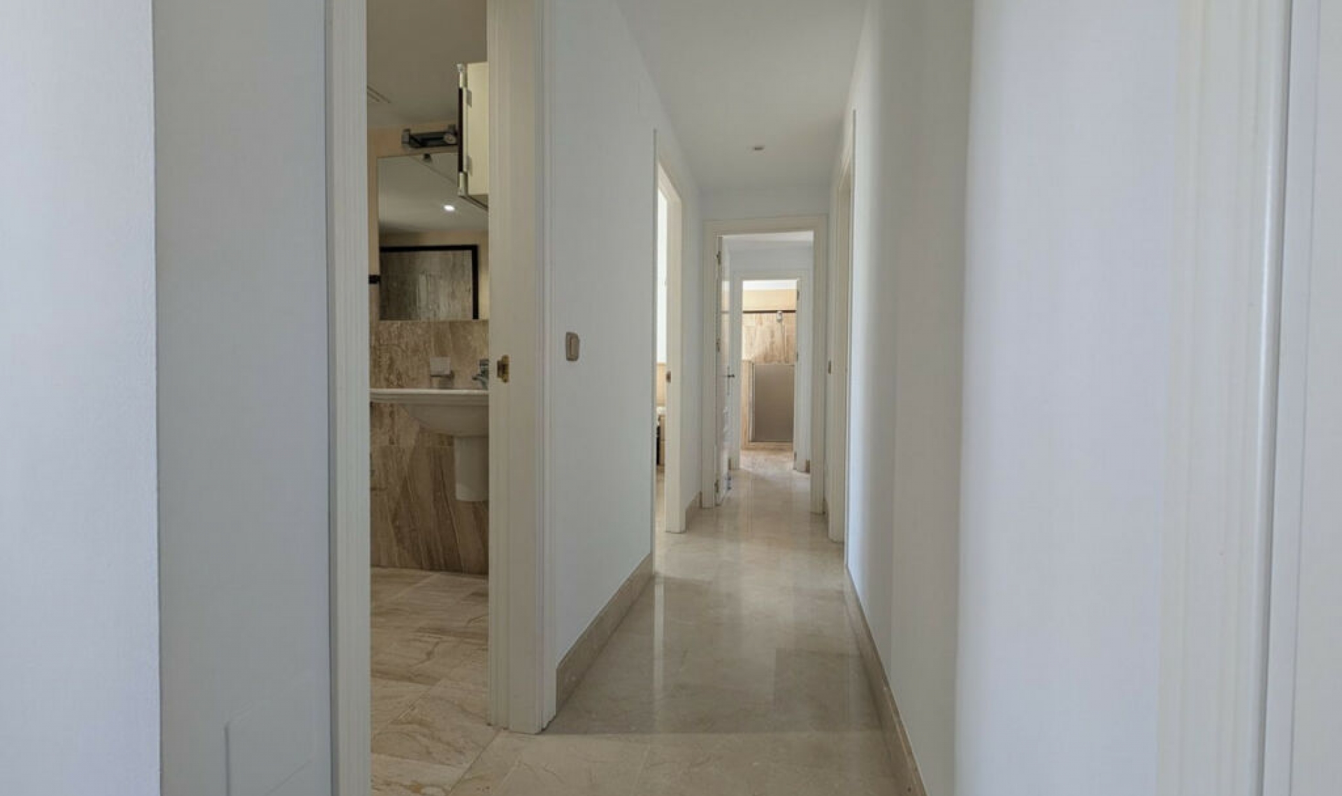Resale - Apartment -
Mijas
