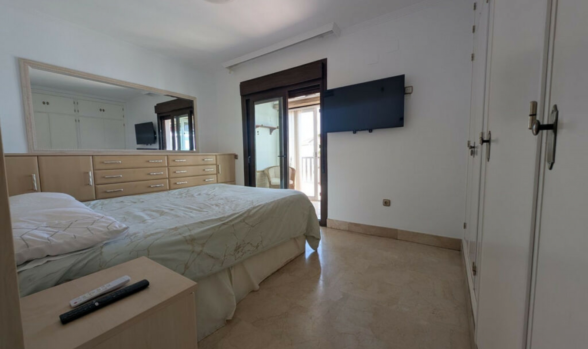 Resale - Apartment -
Mijas