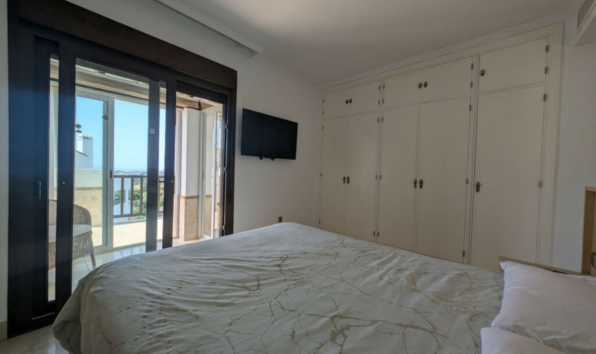 Resale - Apartment -
Mijas