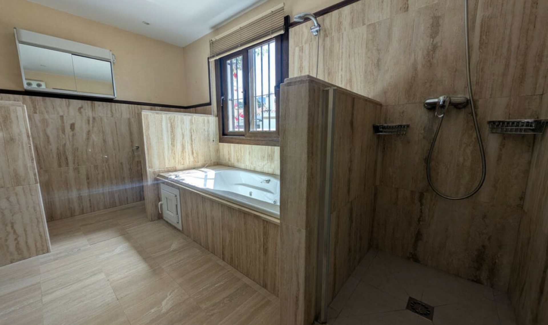 Resale - Apartment -
Mijas