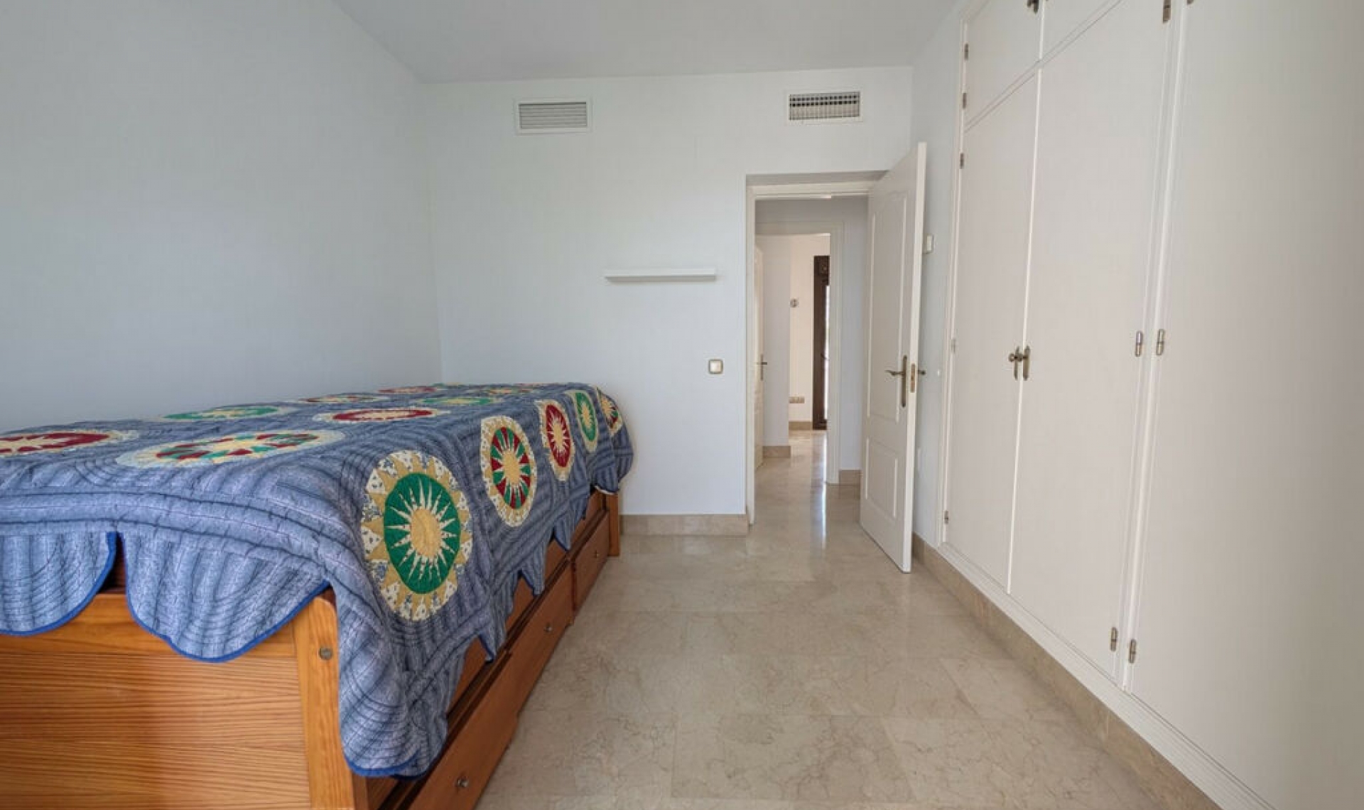 Resale - Apartment -
Mijas