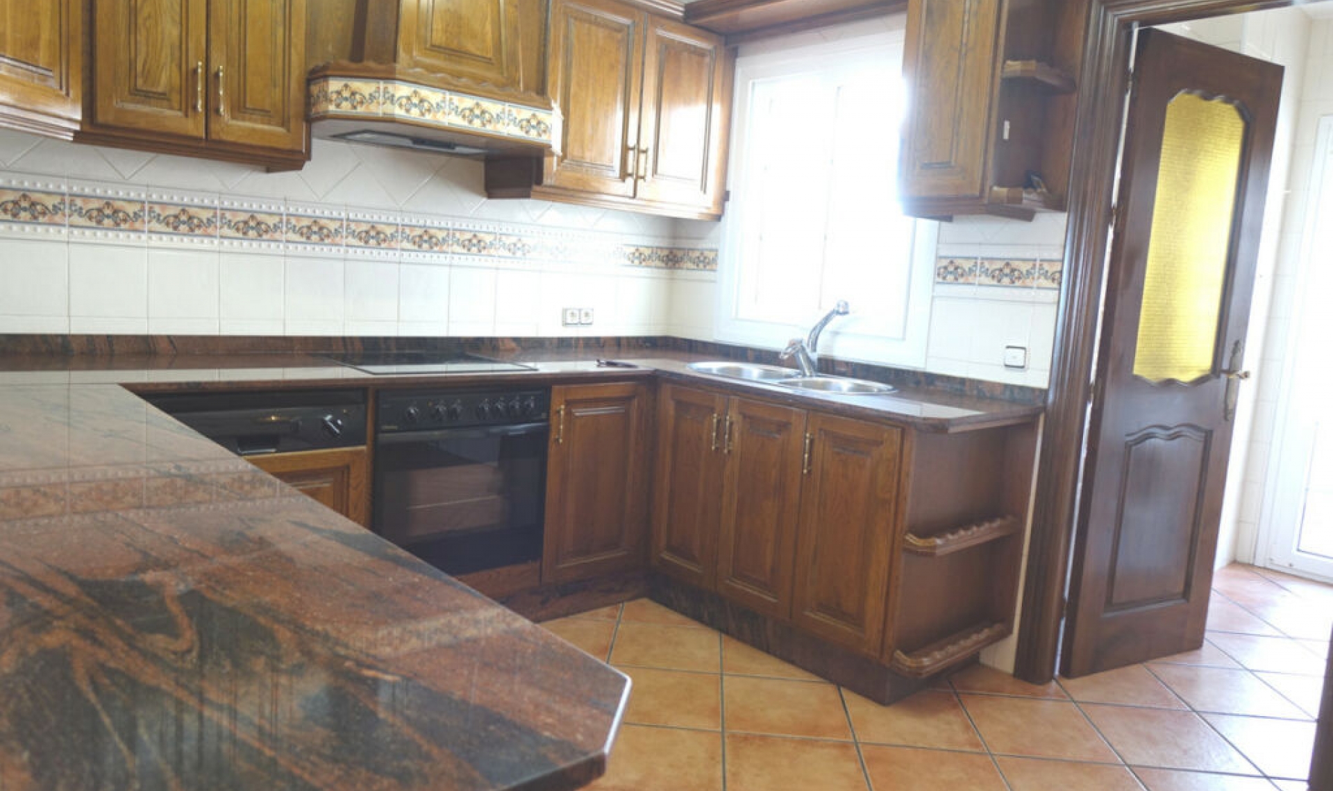 Resale - Apartment -
Mijas