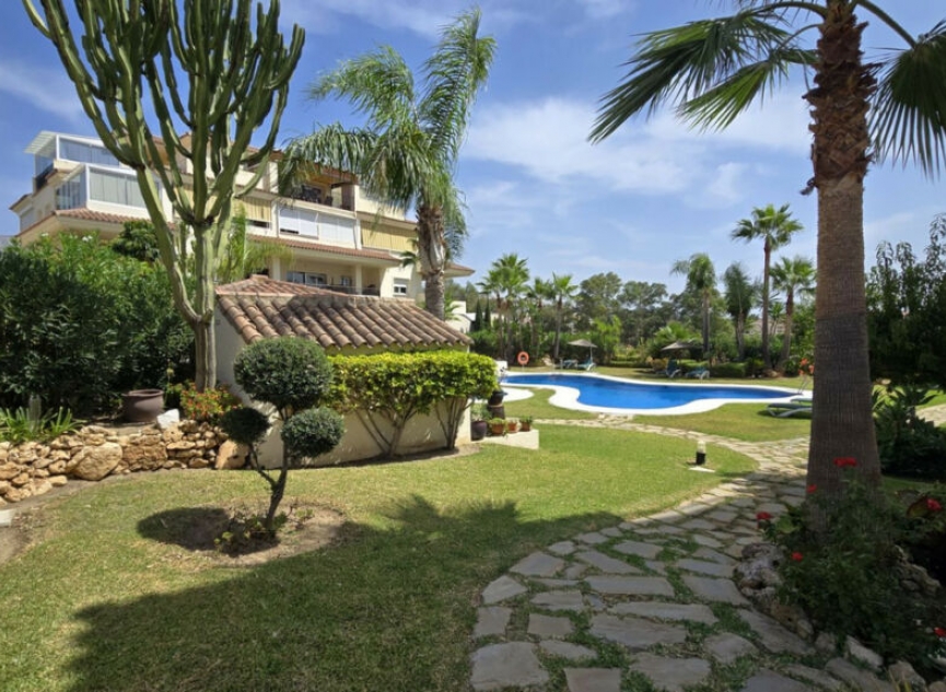 Resale - Apartment -
Mijas