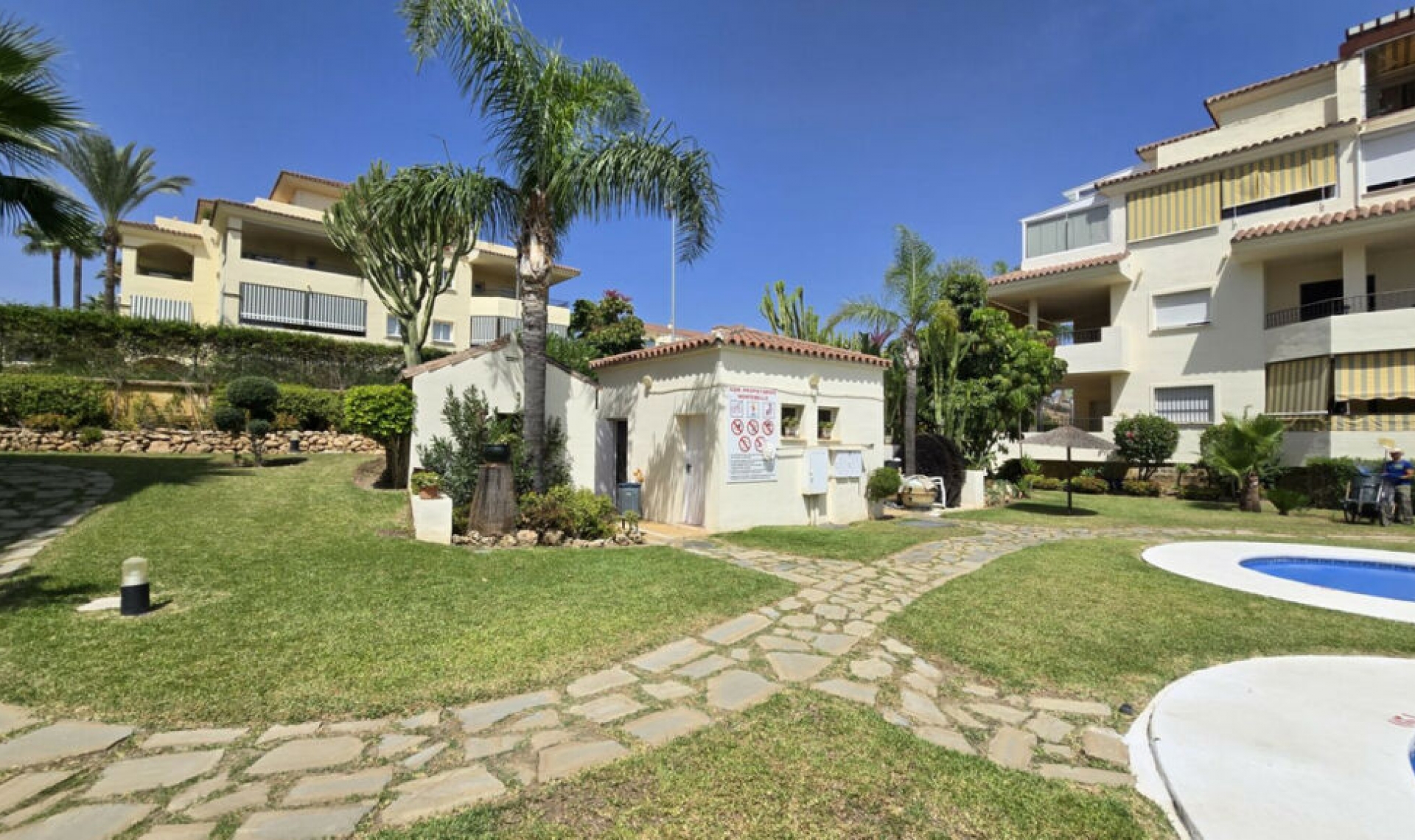 Resale - Apartment -
Mijas