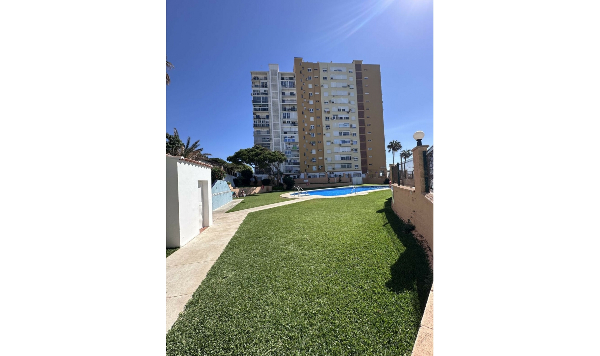 Resale - Apartment -
Mijas