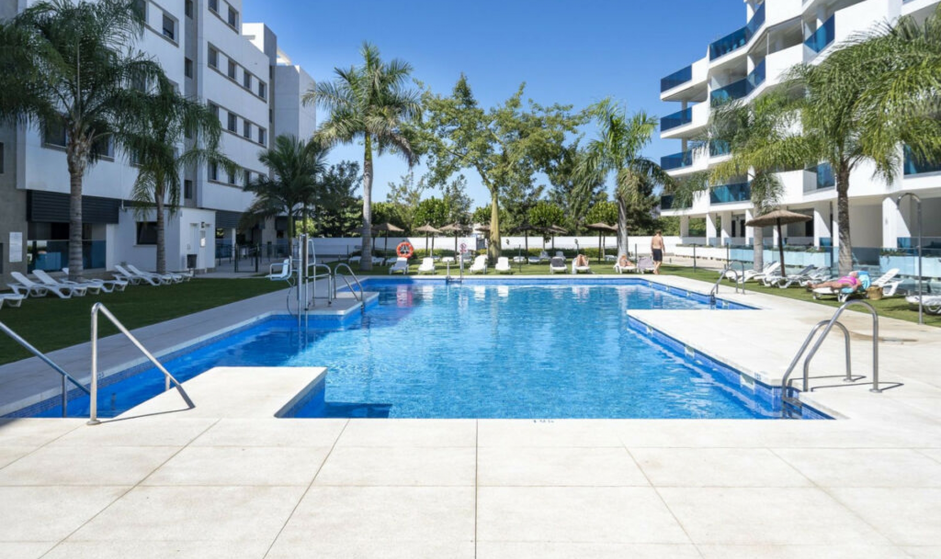 Resale - Apartment -
Mijas