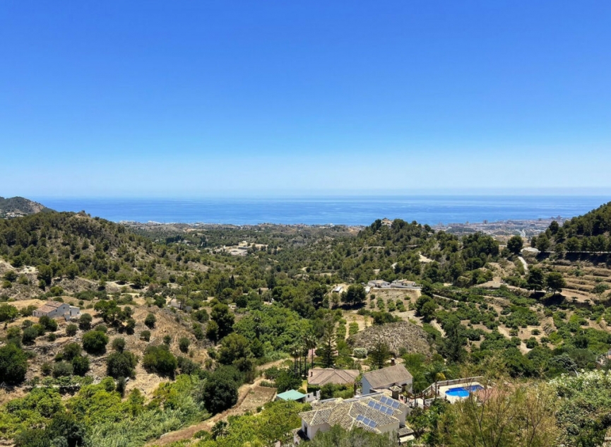 Resale - Apartment -
Mijas
