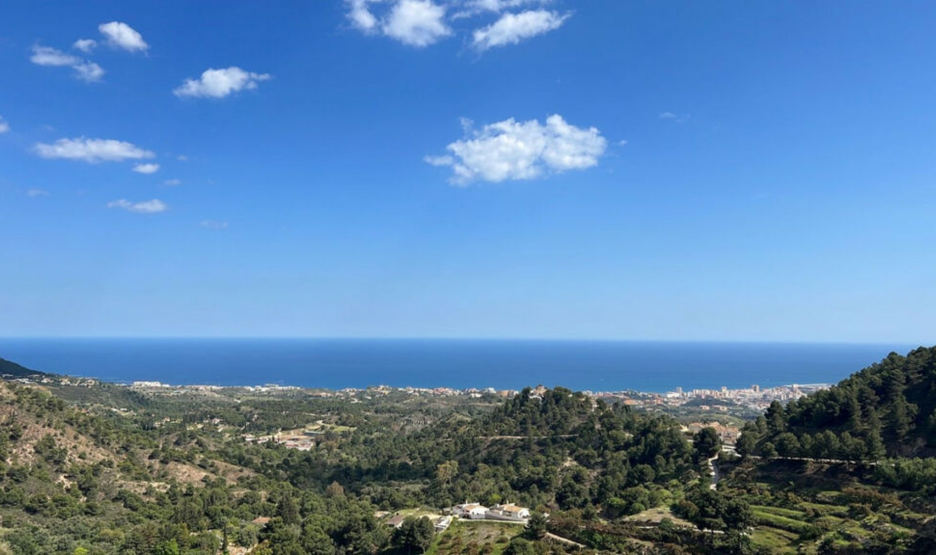 Resale - Apartment -
Mijas