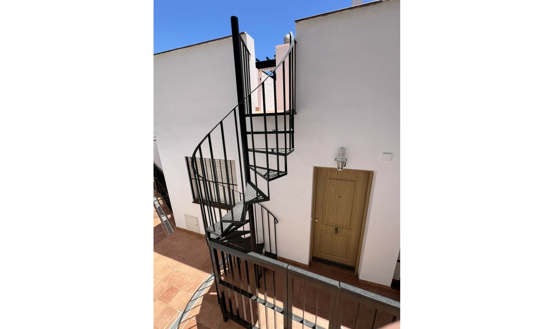 Resale - Apartment -
Mijas