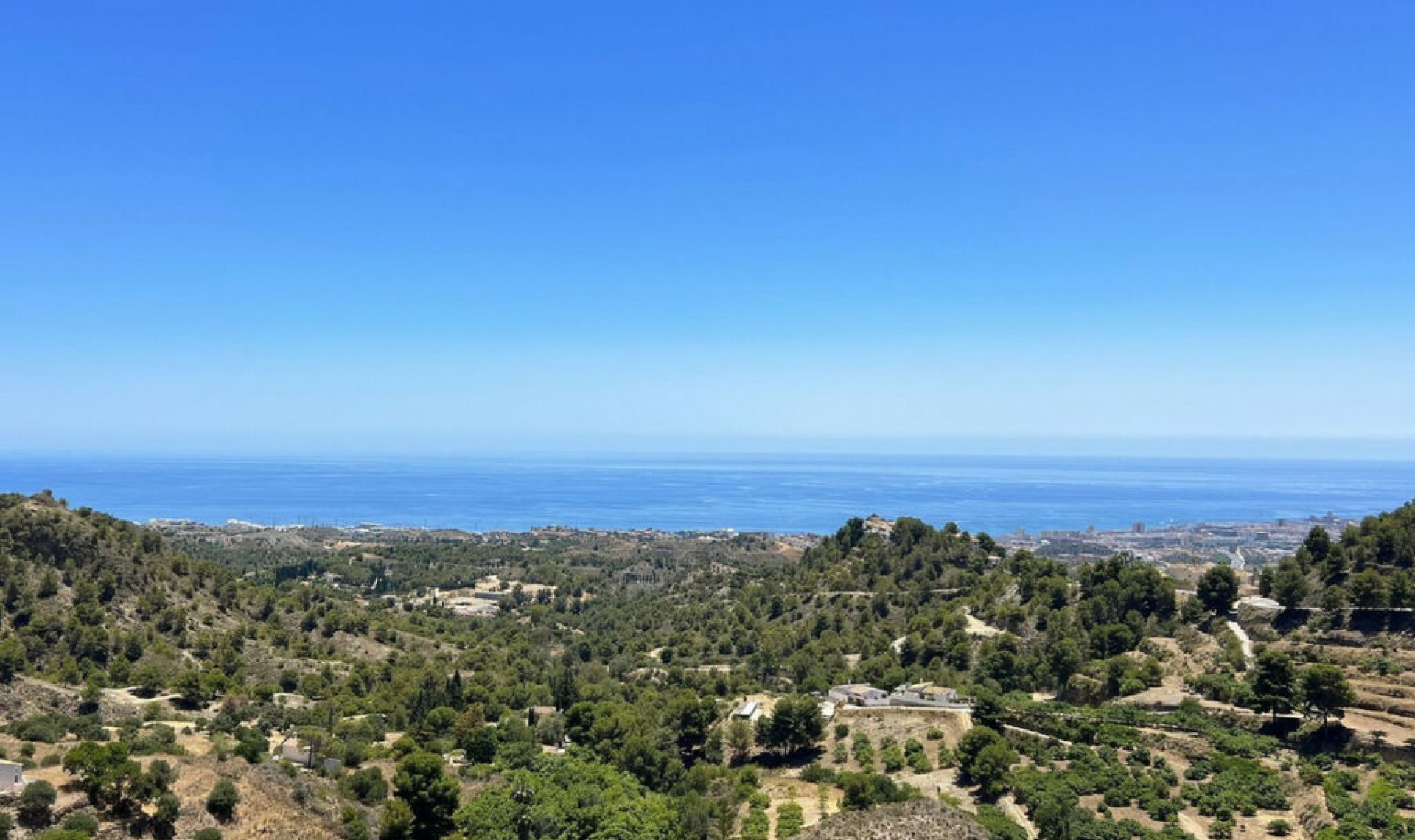 Resale - Apartment -
Mijas
