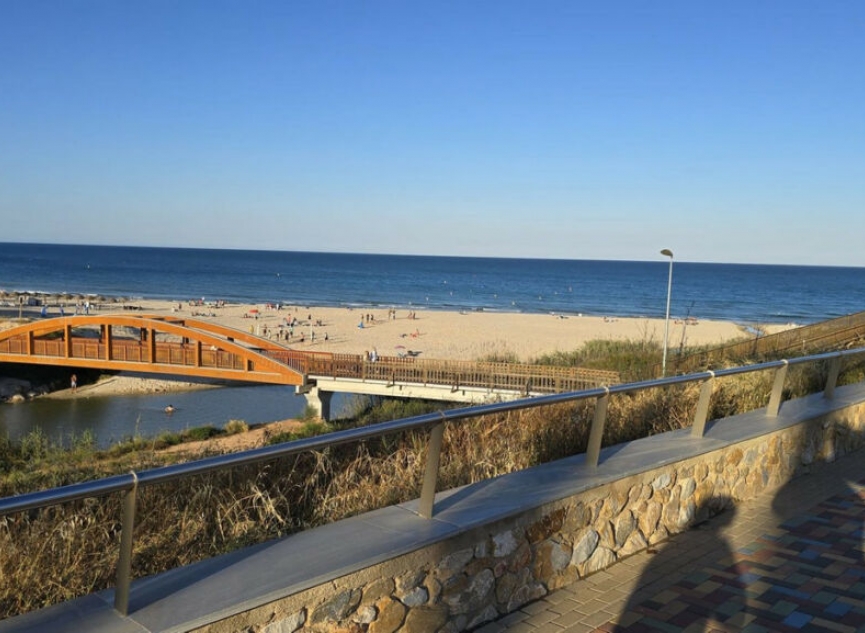 Resale - Apartment -
Mil Palmeras