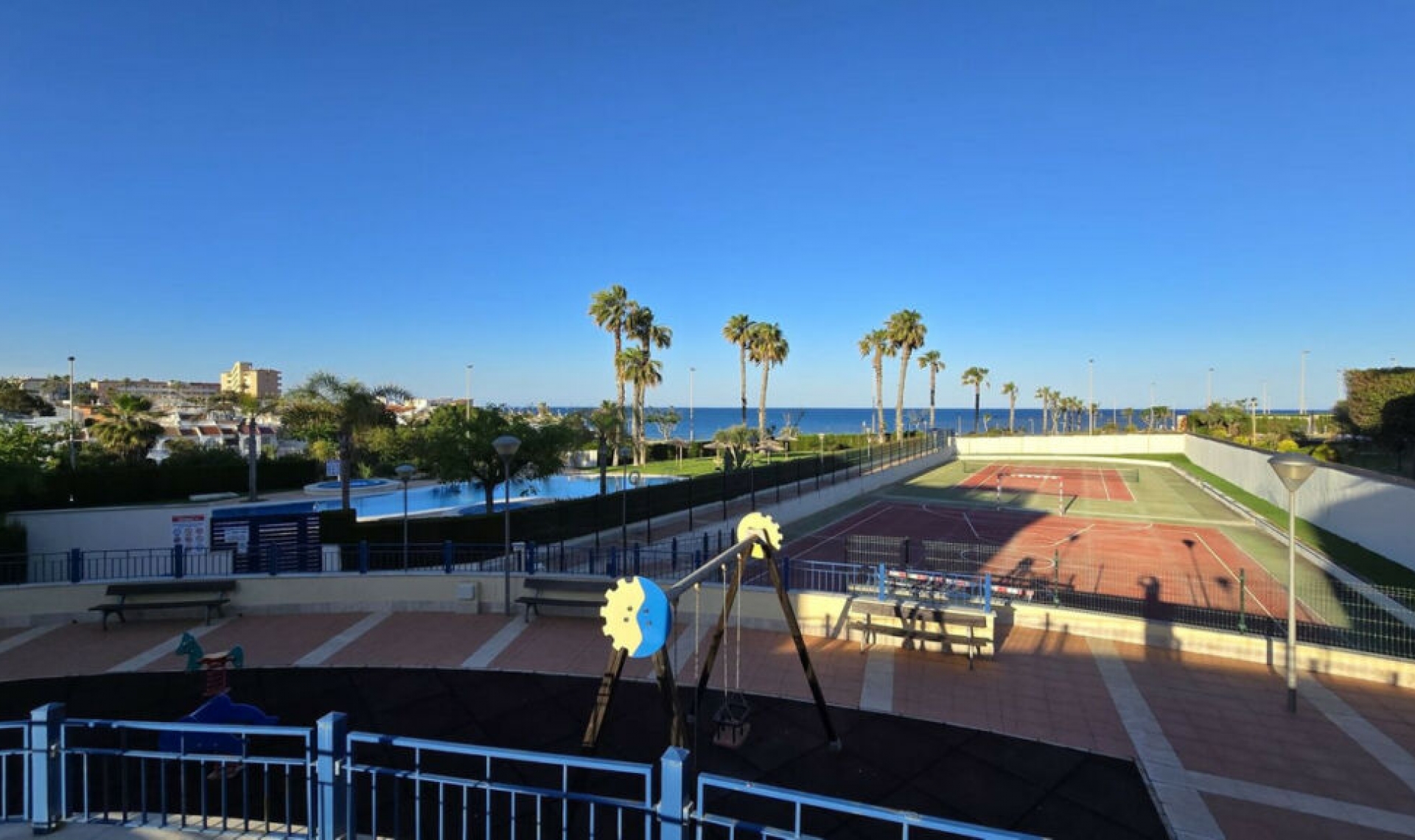 Resale - Apartment -
Mil Palmeras