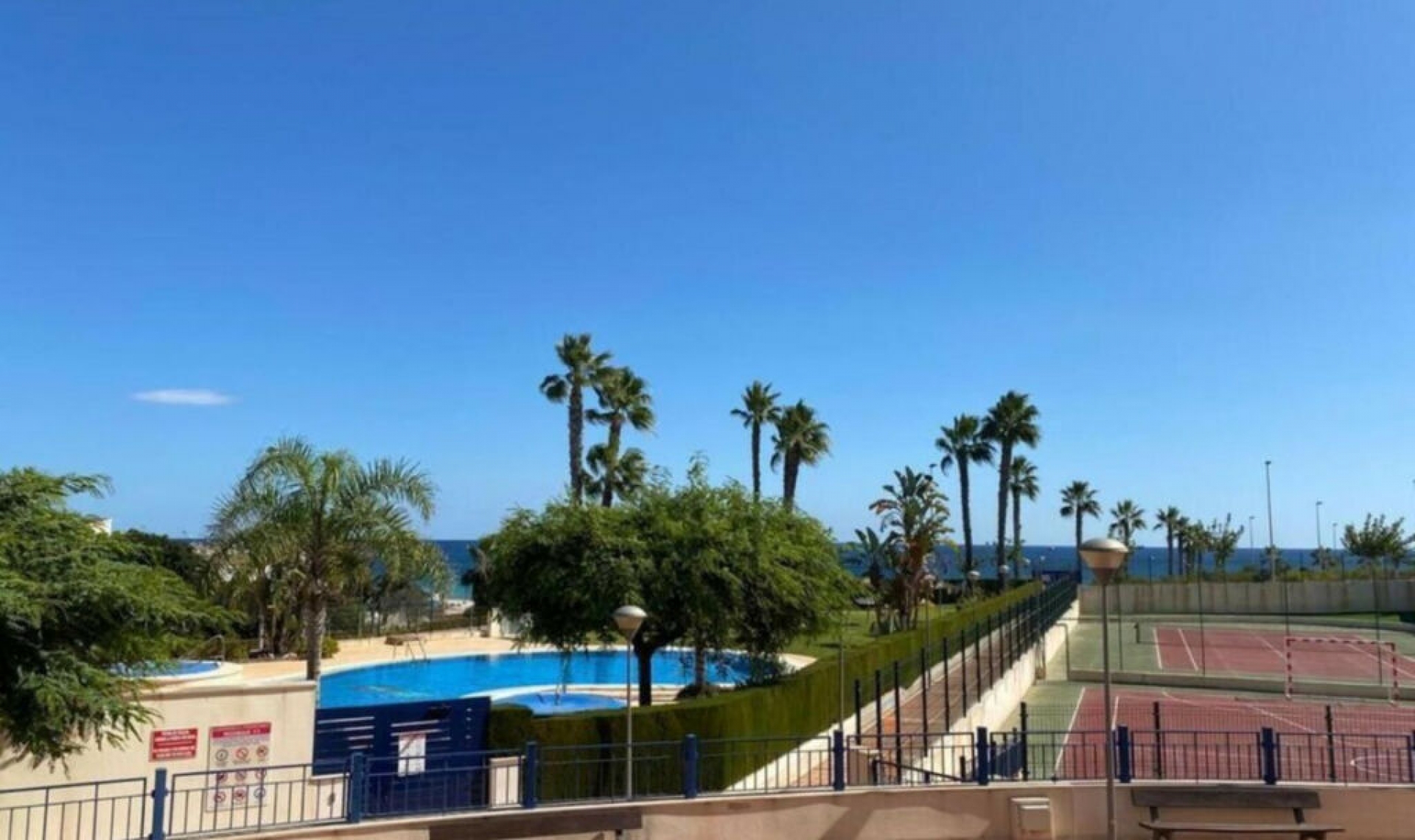 Resale - Apartment -
Mil Palmeras