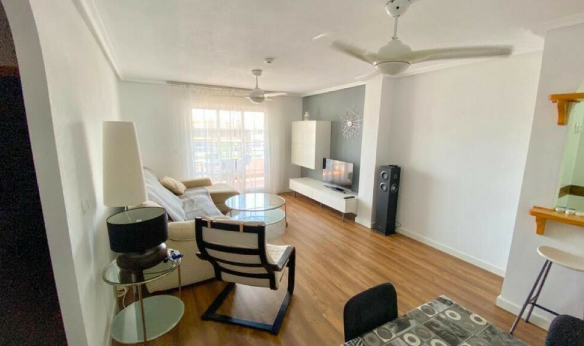 Resale - Apartment -
Mil Palmeras