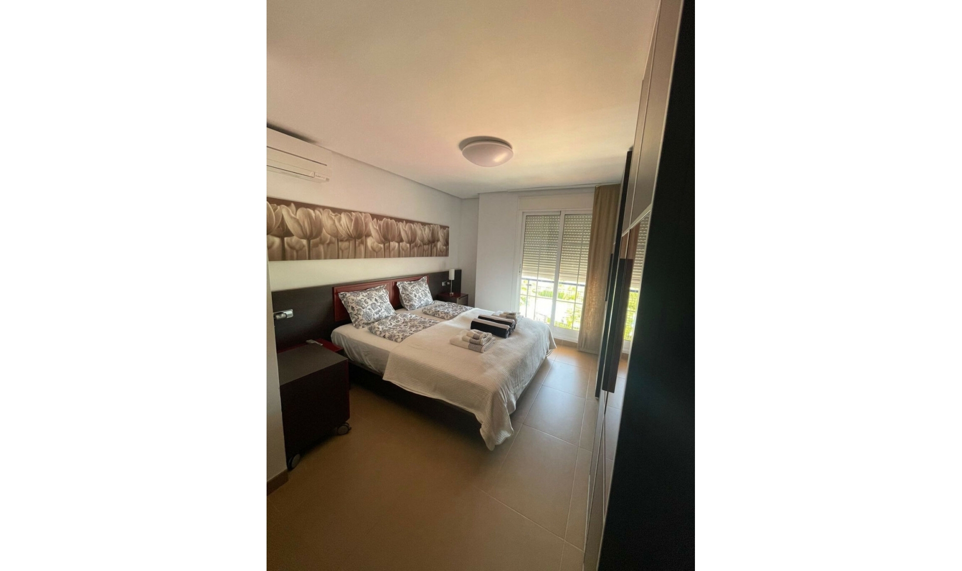 Resale - Apartment -
Mil Palmeras