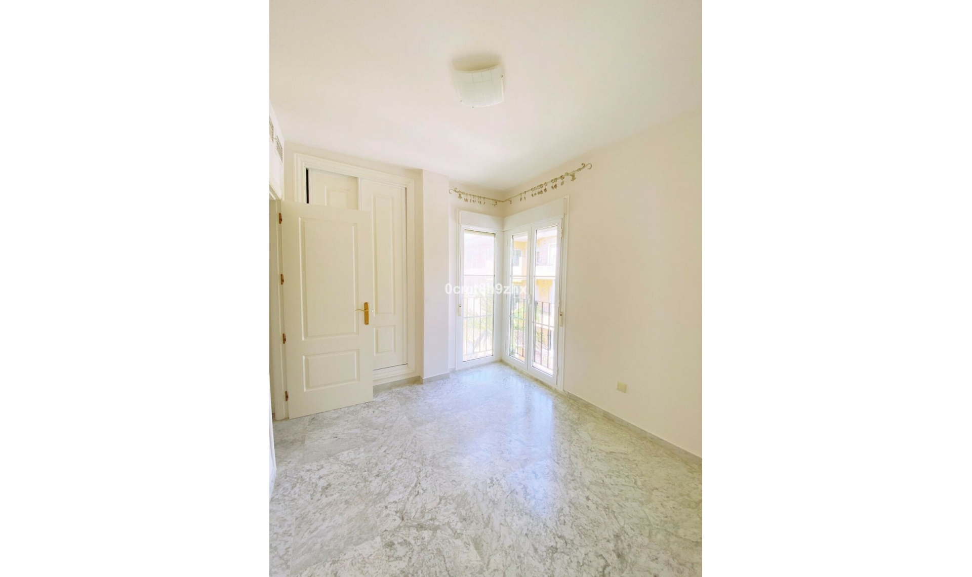 Resale - Apartment -
Miraflores