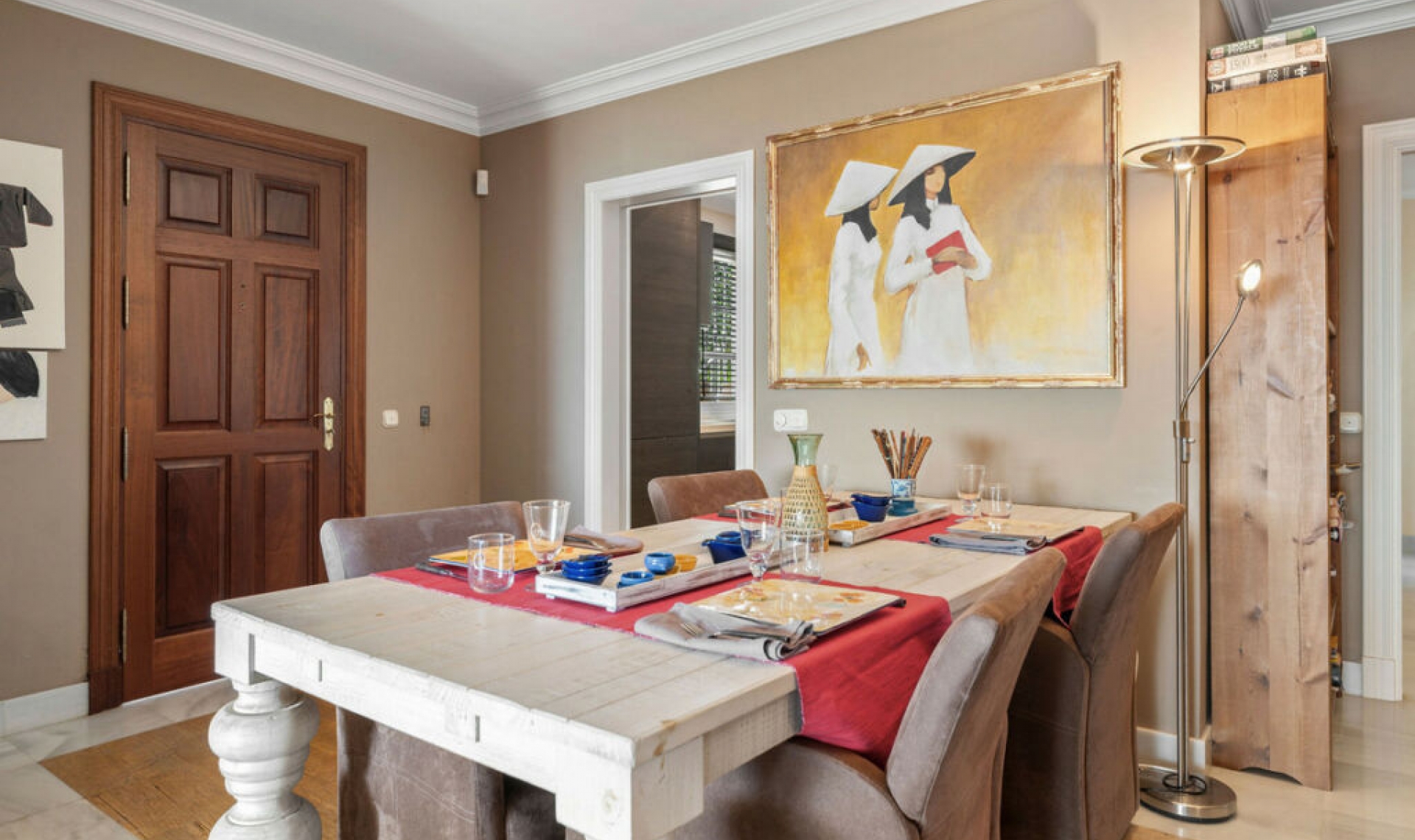 Resale - Apartment -
Monte Halcones