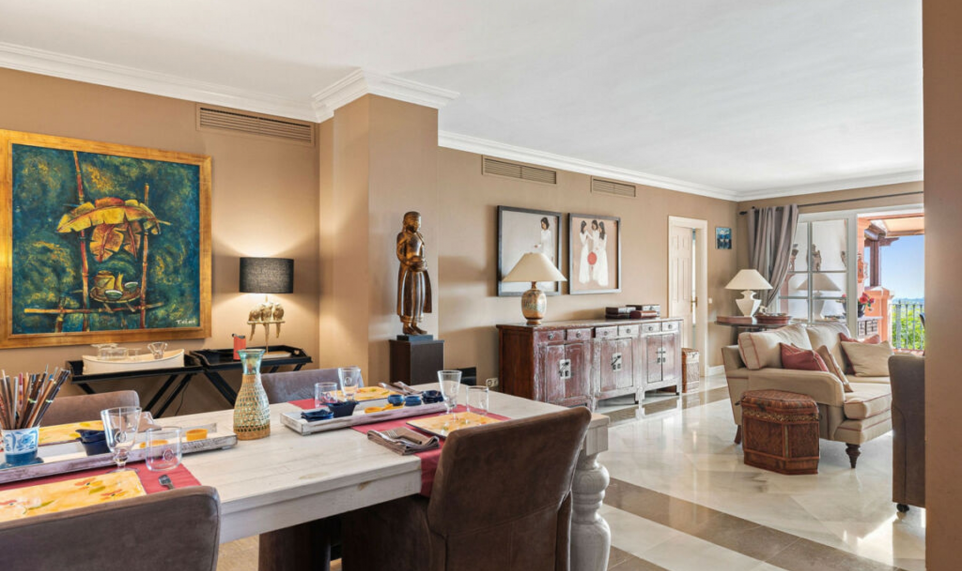 Resale - Apartment -
Monte Halcones