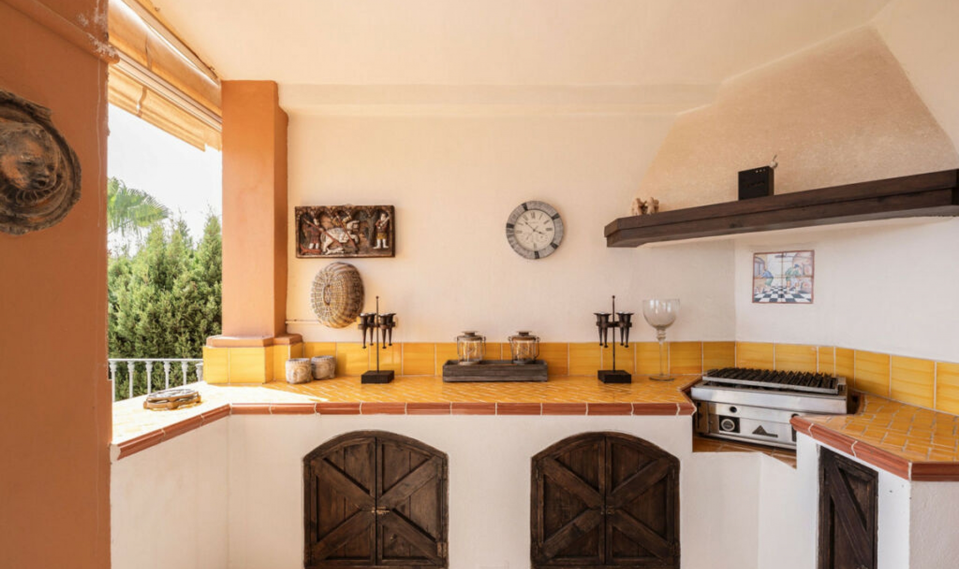 Resale - Apartment -
Monte Halcones