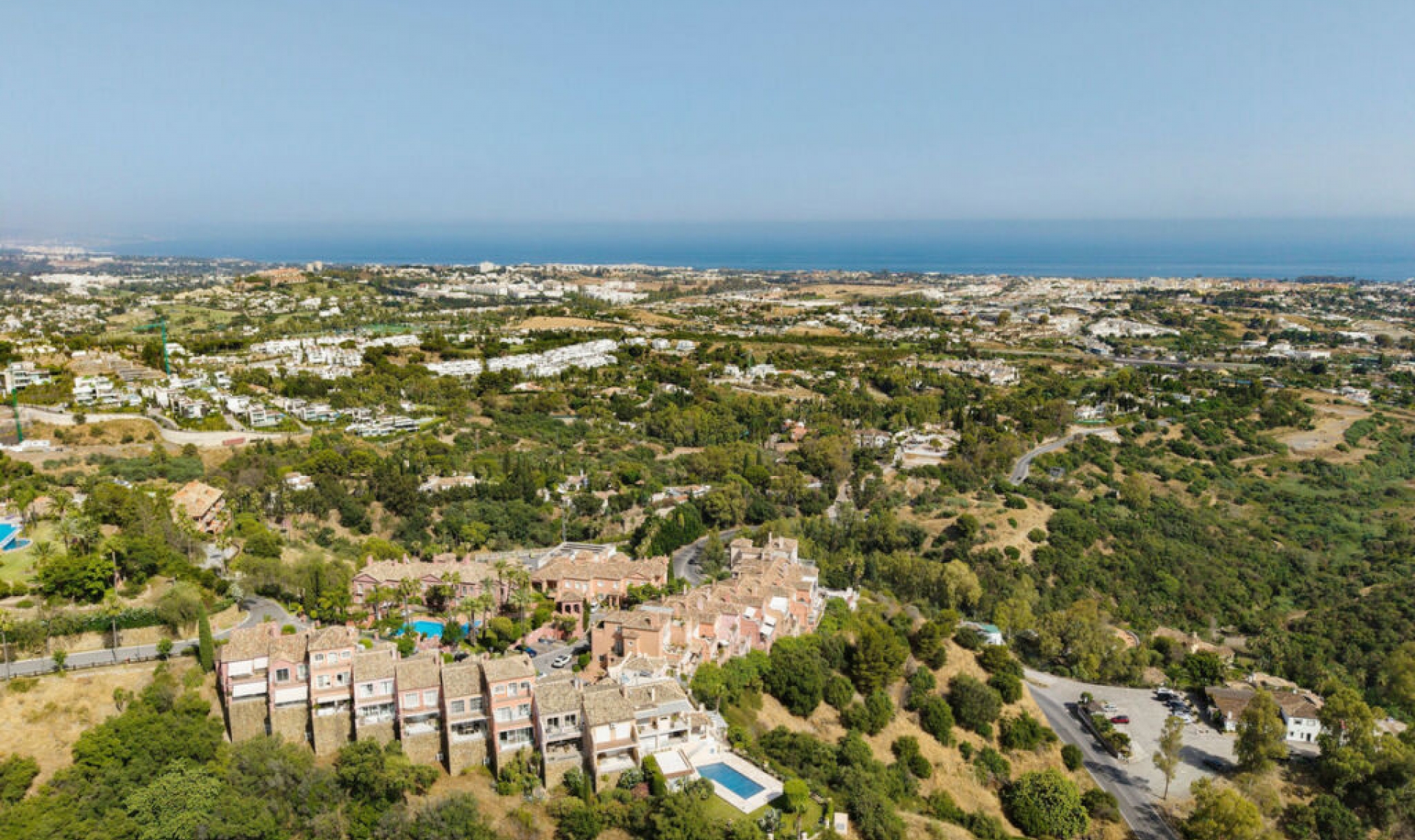 Resale - Apartment -
Monte Halcones