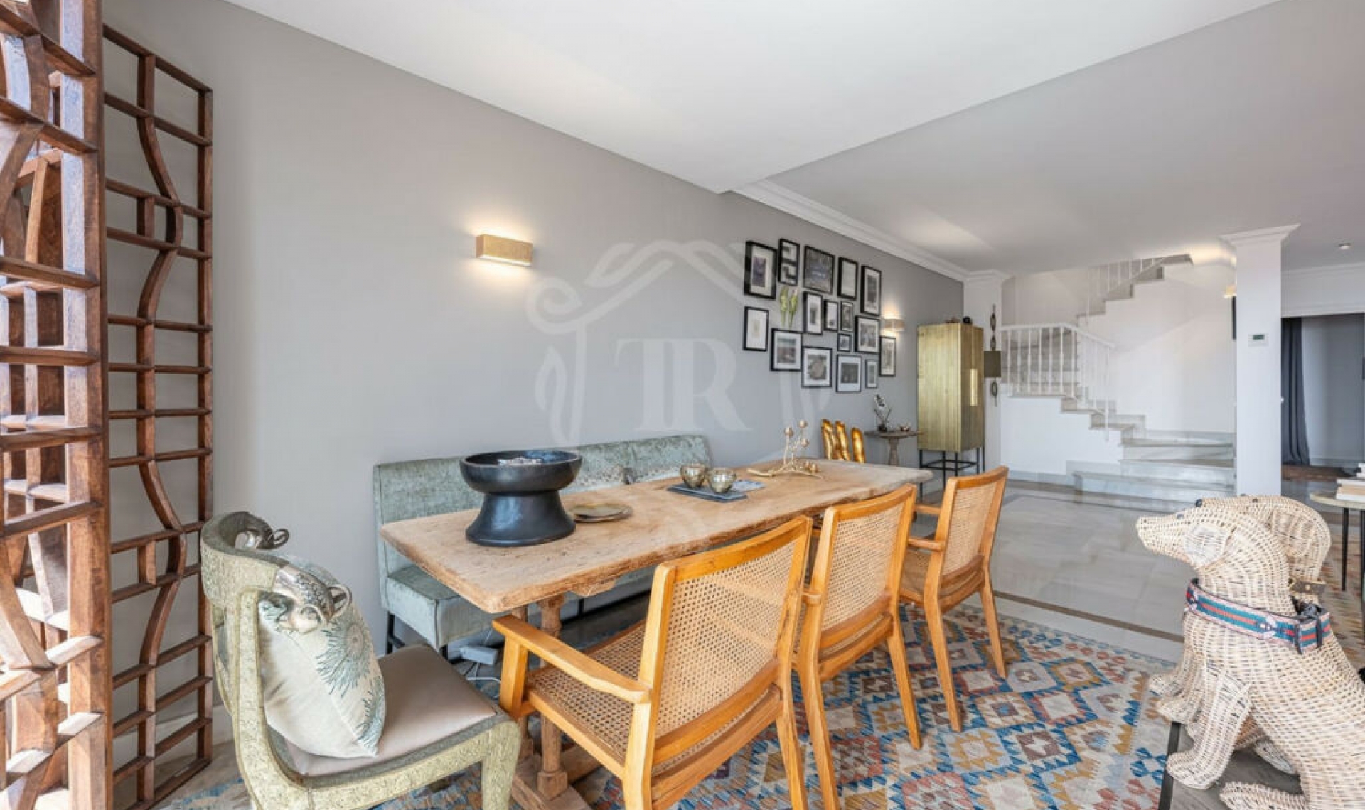 Resale - Apartment -
Monte Halcones