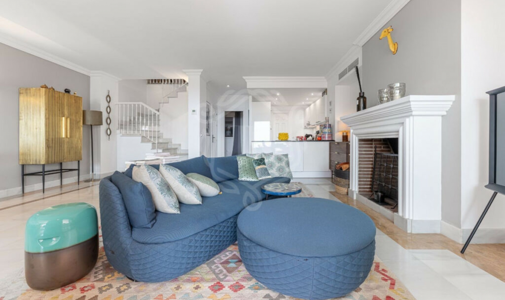 Resale - Apartment -
Monte Halcones