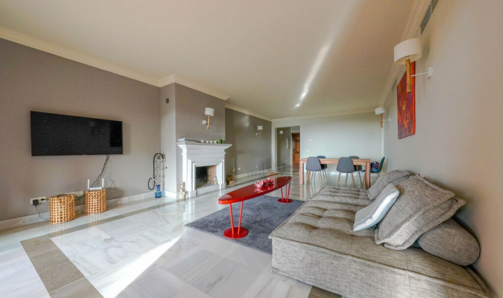 Resale - Apartment -
Monte Halcones