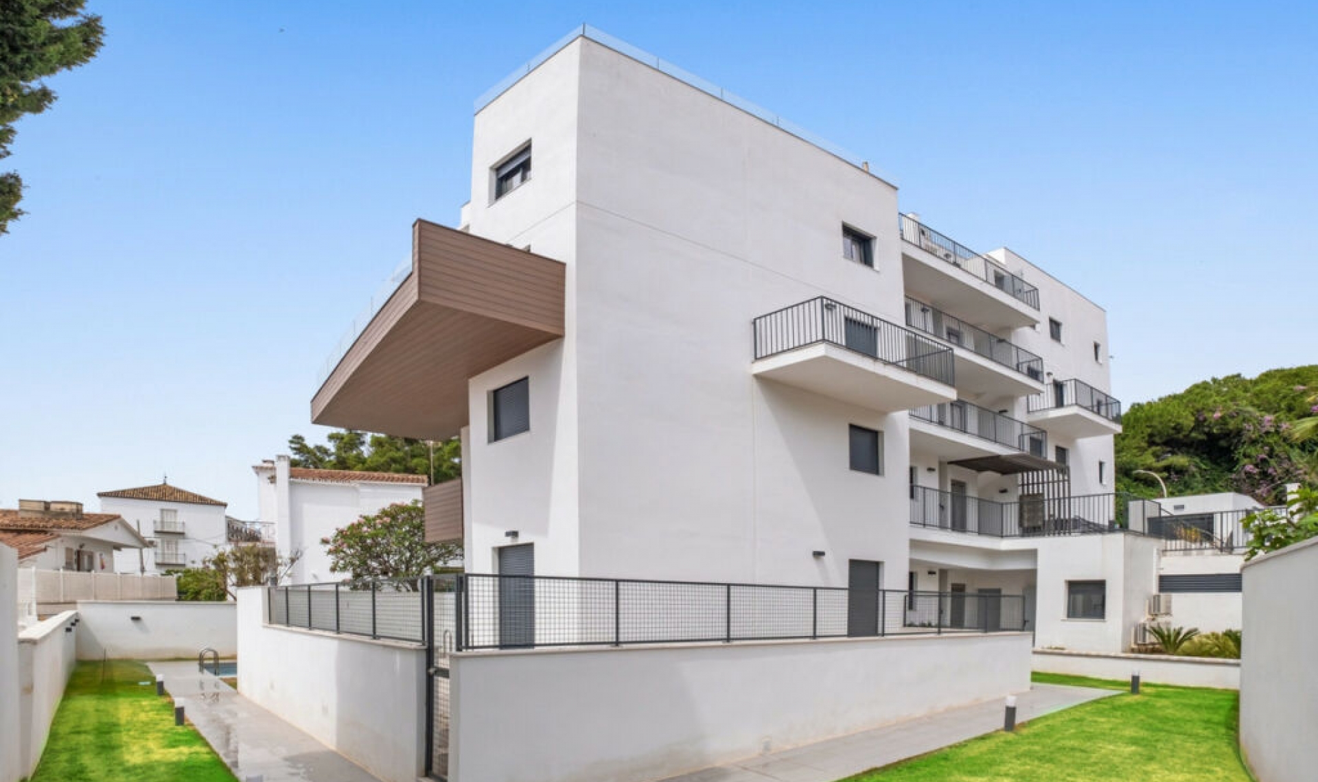 Resale - Apartment -
Montemar