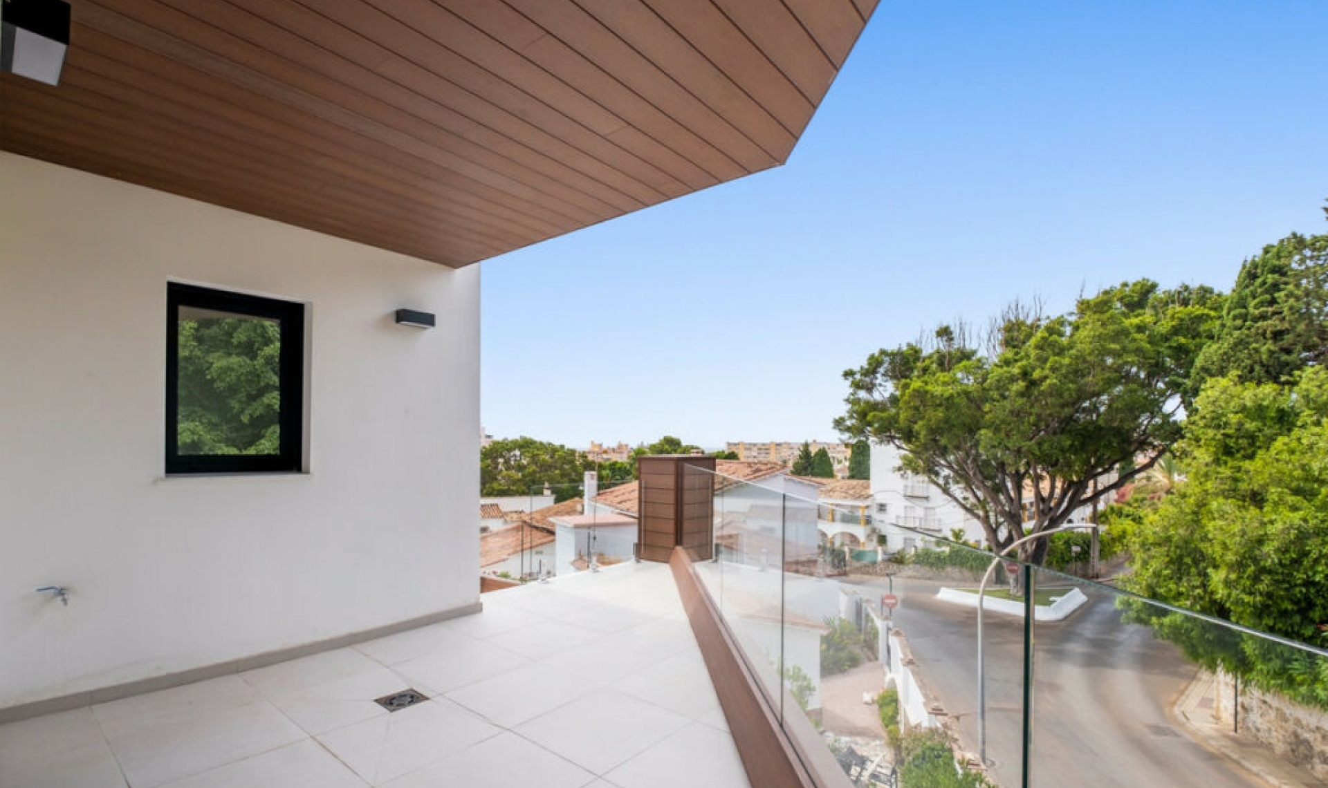 Resale - Apartment -
Montemar