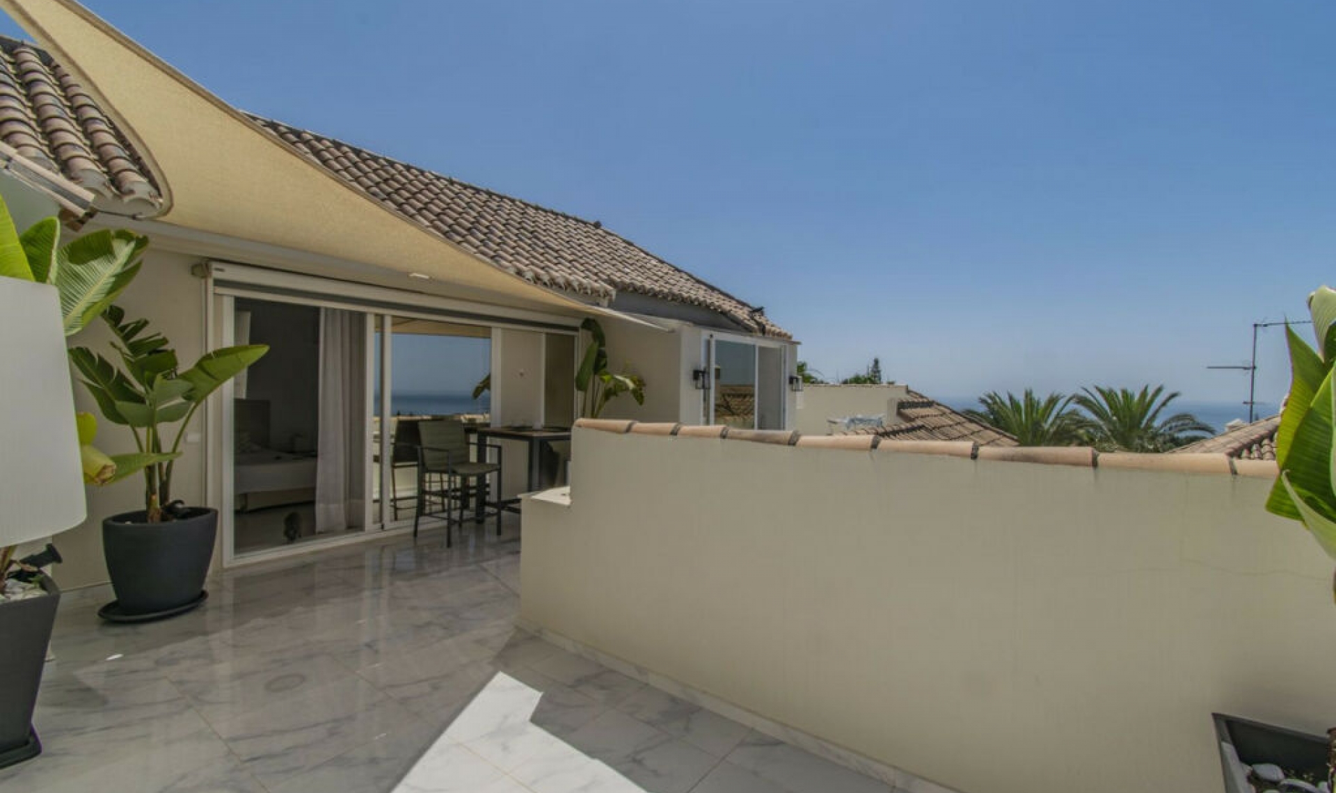 Resale - Apartment -
Nagüeles