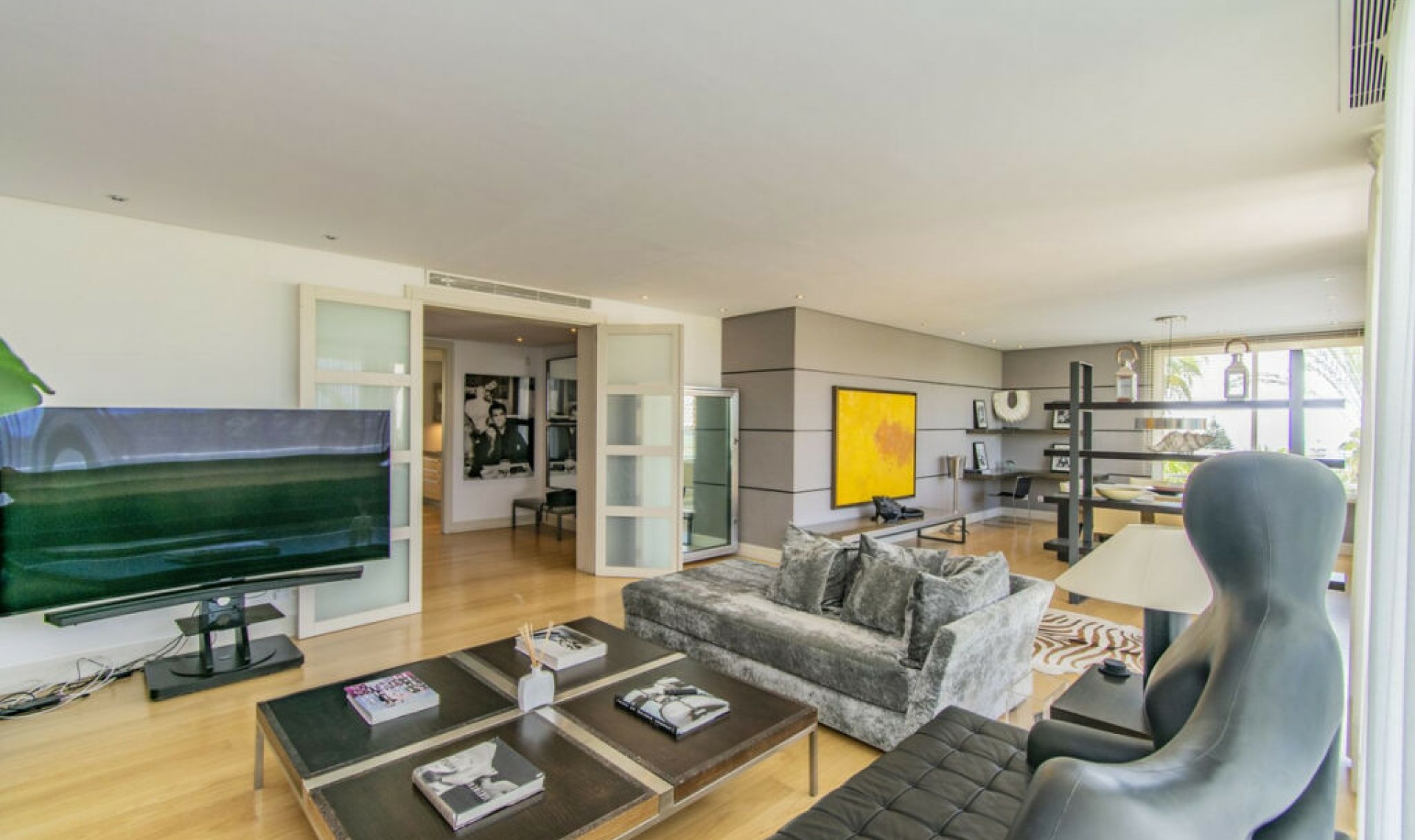 Resale - Apartment -
Nagüeles