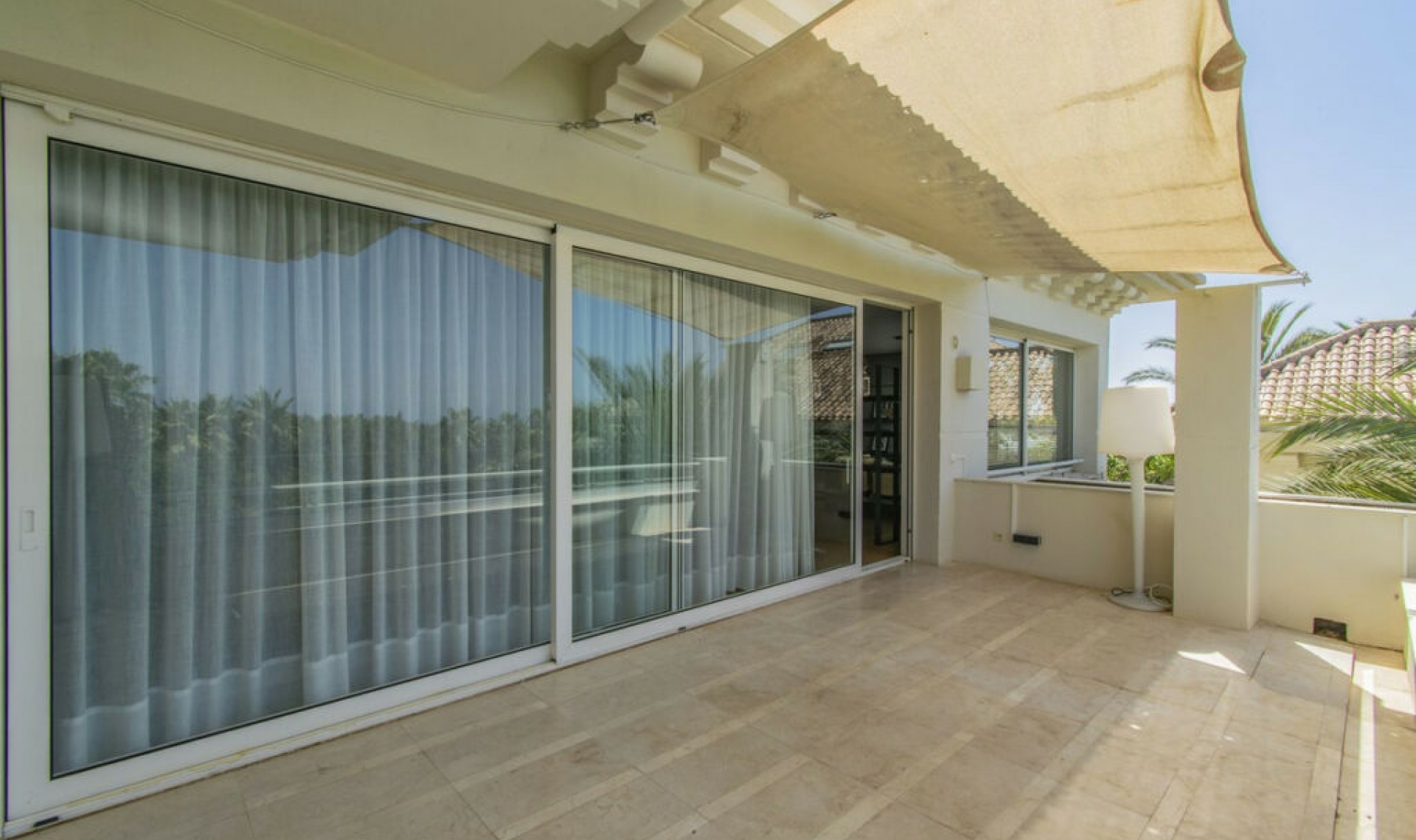 Resale - Apartment -
Nagüeles