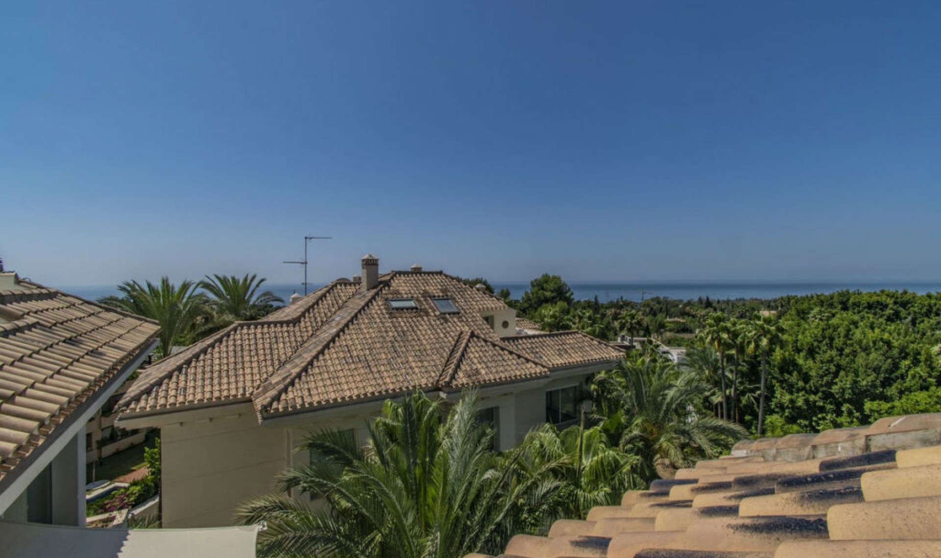 Resale - Apartment -
Nagüeles