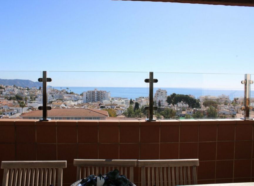 Resale - Apartment -
Nerja