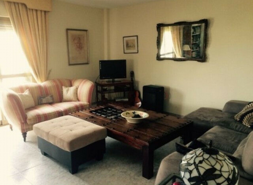 Resale - Apartment -
Nerja
