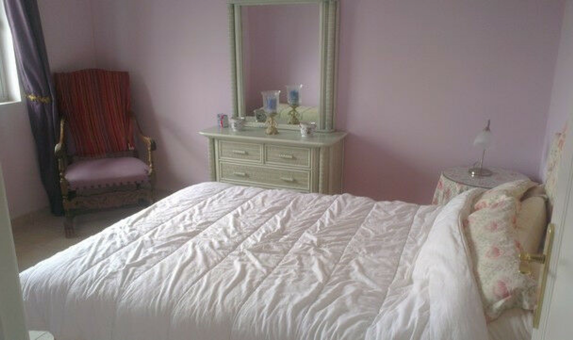 Resale - Apartment -
Nerja