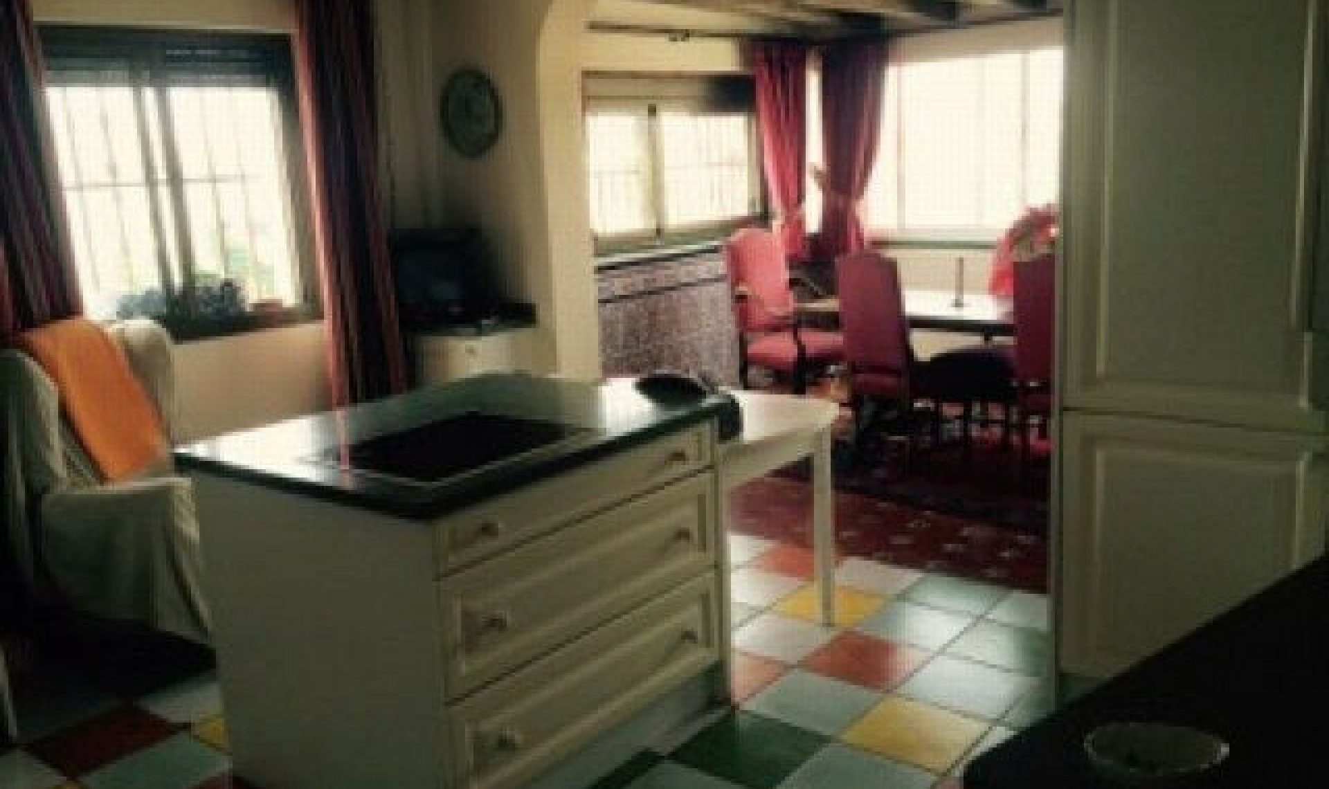 Resale - Apartment -
Nerja