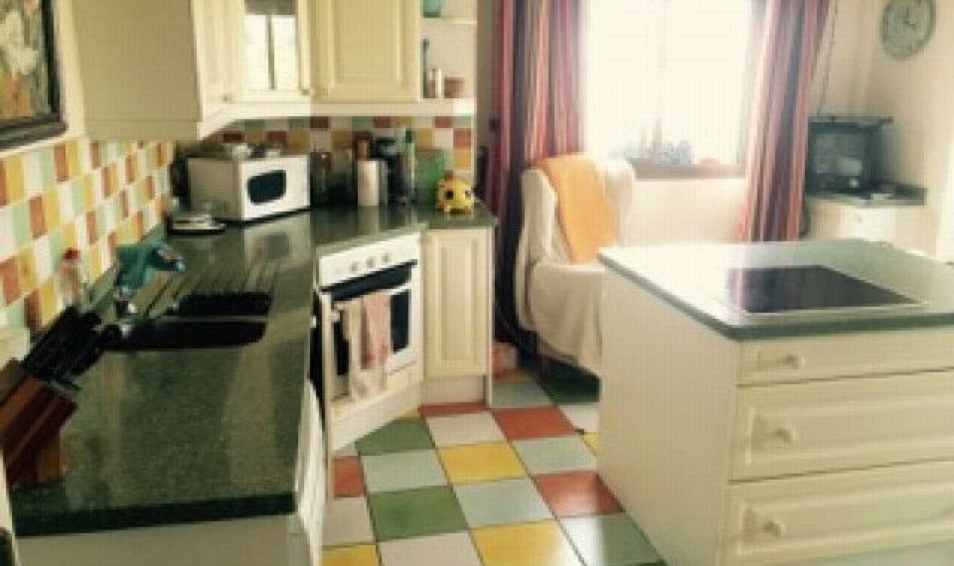 Resale - Apartment -
Nerja