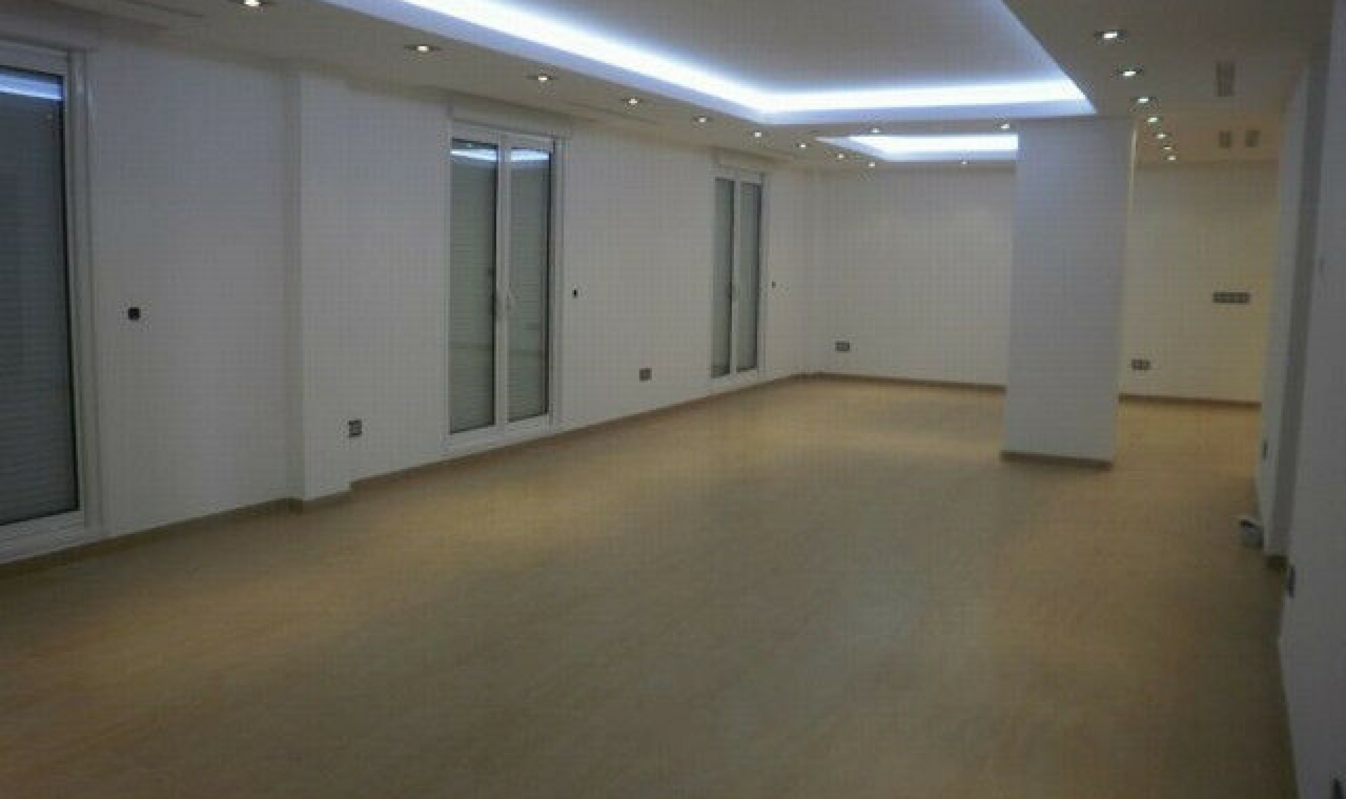 Resale - Apartment -
Nerja