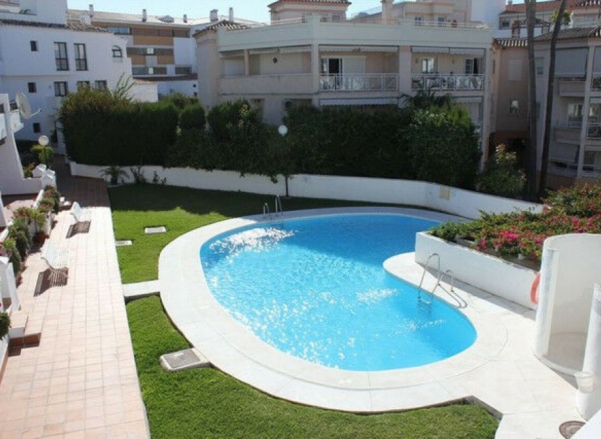Resale - Apartment -
Nerja