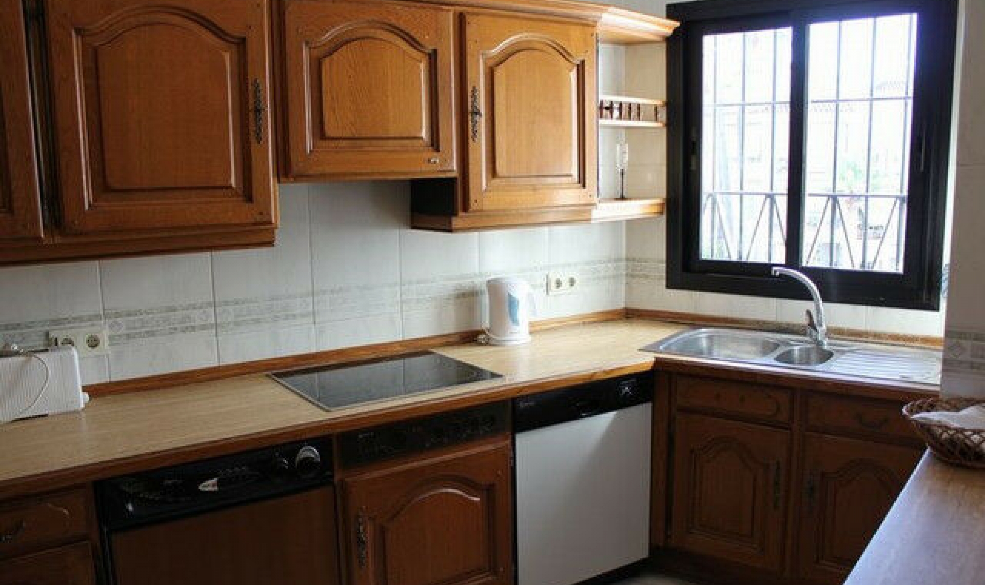 Resale - Apartment -
Nerja