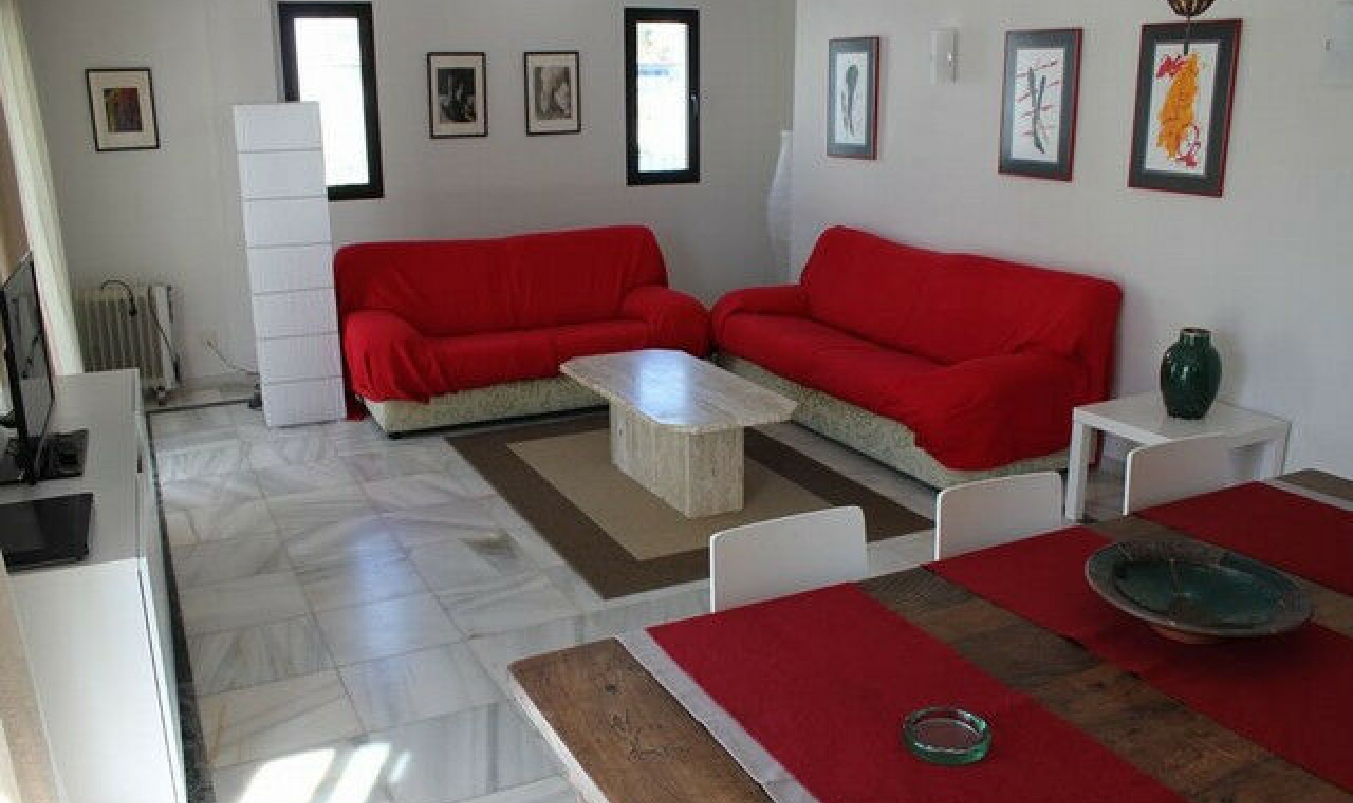 Resale - Apartment -
Nerja